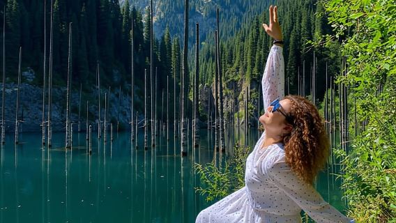 Almaty: Hồ Kaindy và Kolsai cùng Tour tham quan Hẻm núi Đen 1 ngày