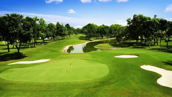 Dong Nai: 18-Hole Experience at Long Thanh Golf Courses & depart from Ho Chi Minh City