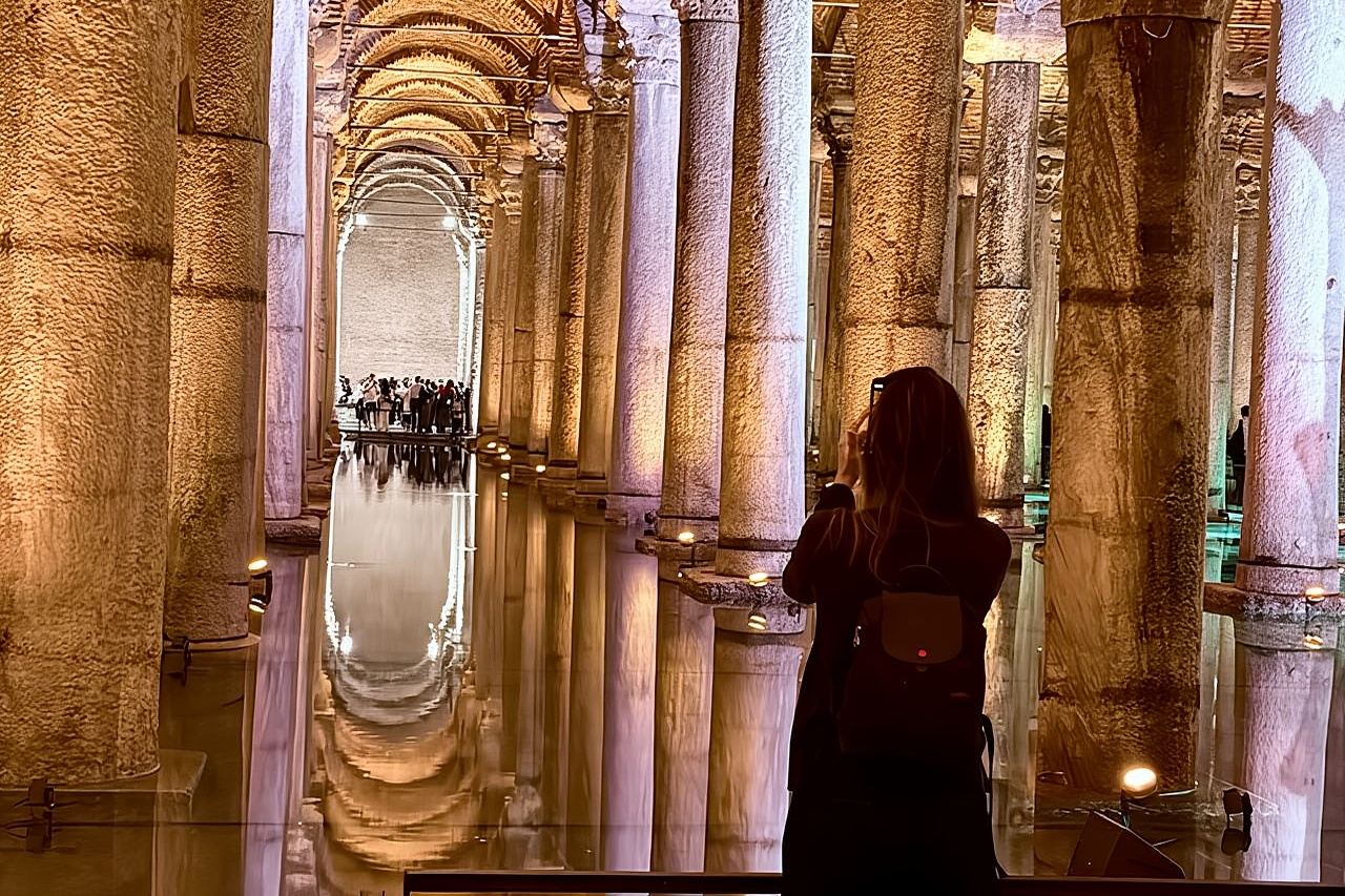Istanbul Old City: Basilica Cistern - Blue Mosque - Grand Bazaar