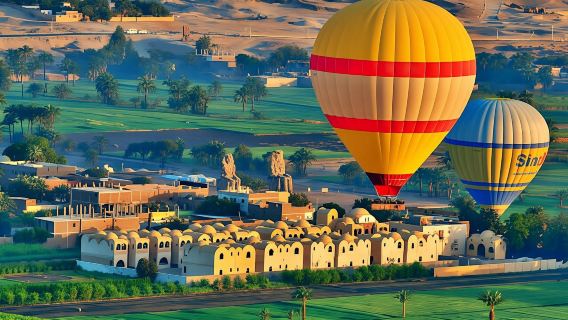 Tur menginap ke tempat-tempat menarik di Luxor dengan pengalaman balon udara dari Hurghada