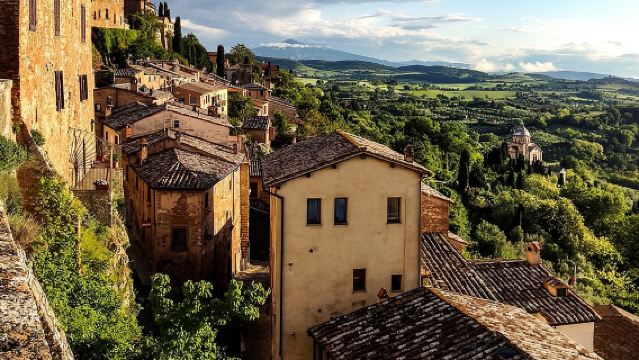 Tasting Tour in One of The Most Beautiful Cellars in the World