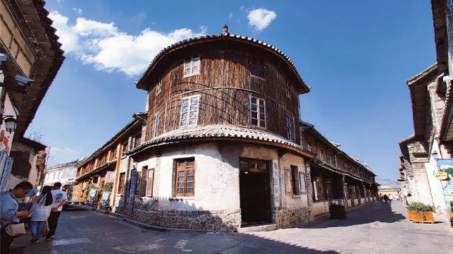 雲南大理環洱海一日遊【生態廊道騎行+喜洲+雙廊+聖托里尼】