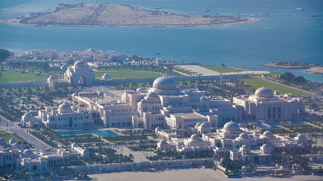 阿布扎比：直升機觀光之旅