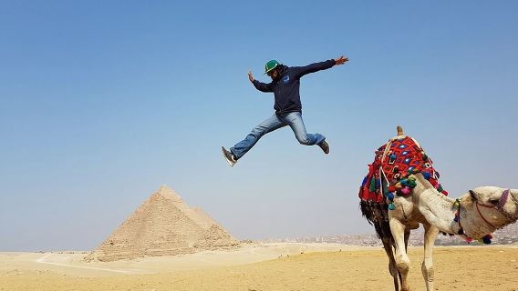 All Inclusive Full-Day Tour to Pyramids, Museum, mosque and Felucca