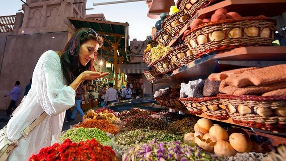 Old Dubai Shopping Tour (Textile, Spice and Gold Souq)