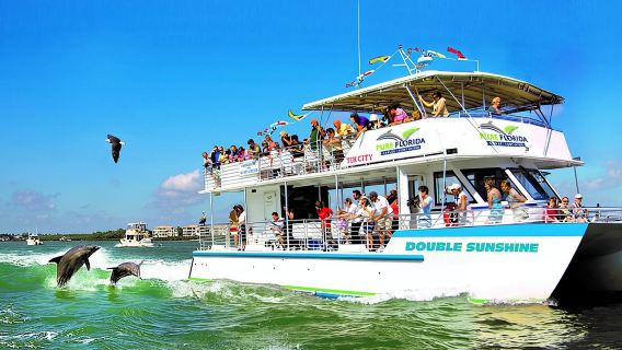 Lawatan Bot Persiaran Naples