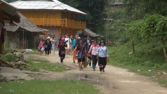 Sa Pa Full Day Trekking Tour