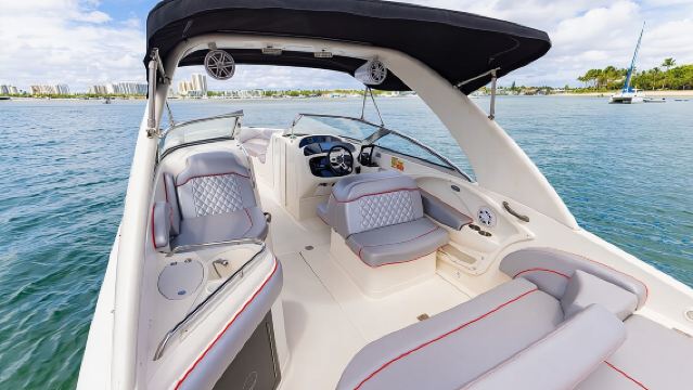 West Palm Beach Private Boat Cruise and Tour with a Captain