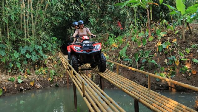 สัมผัสประสบการณ์สุดตื่นเต้นกับรถเอทีวีทารันทูล่าที่บาหลี