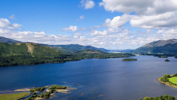 Mánchester: Recorrido por el Distrito de los Lagos con crucero por el lago