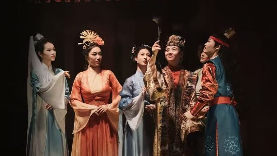 Beijing Yanwaiyan - Step into the Immersive Cultural Feast of "Dream of the Red Chamber"