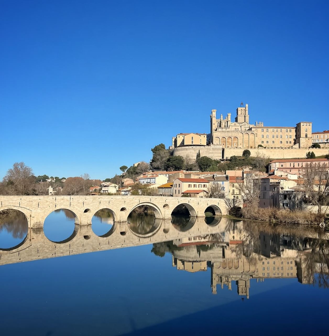 【南法寶藏小城】法國馬賽+貝濟耶一日遊|包車自訂行程