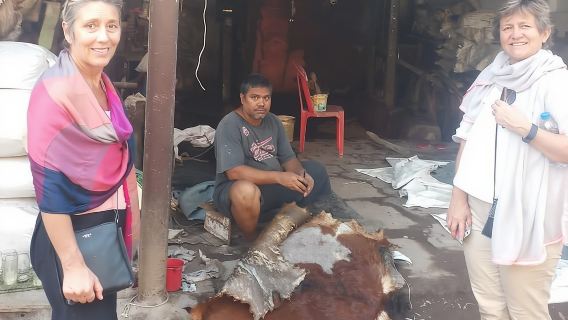 Tour della baraccopoli di Dharavi con lavanderia e trasferimento in hotel (Mumbai sud)