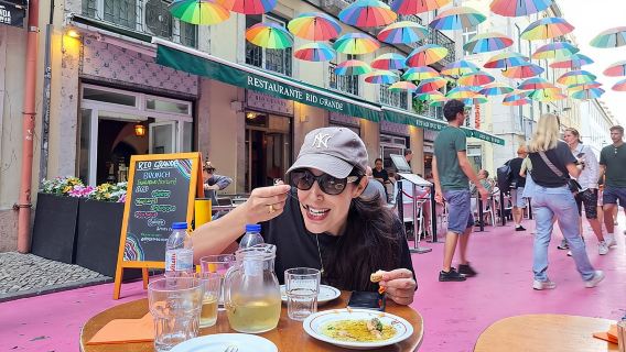 ทัวร์ชิมอาหารและไวน์ส่วนตัว: จากถนนสู่ร้านอาหารชั้นเลิศ