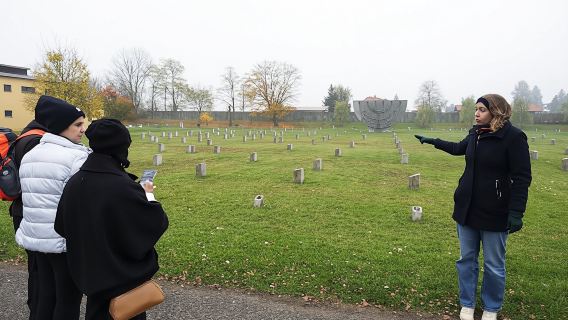 Terezin Monument guided tour from Prague