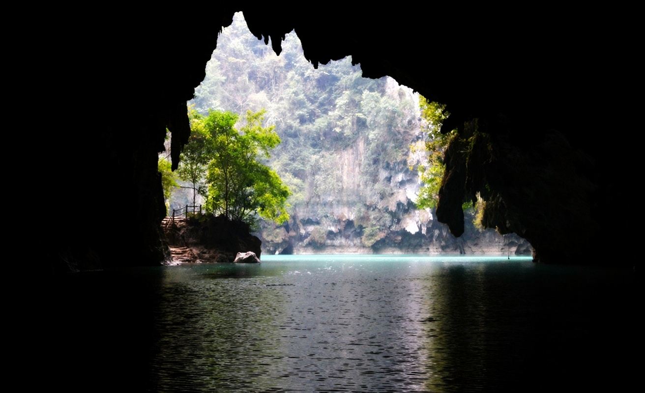 巴馬三門海+百魔洞+社更穿洞一日遊【不含門票】