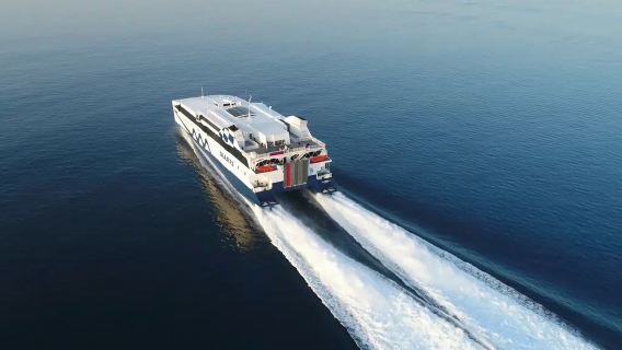 Билеты на корабль/лодку/катер для путешествия по островам Греции (Афины, Санторини, Крит) с выбором скоростных и обычных судов (Blue Star & SEAJETS)