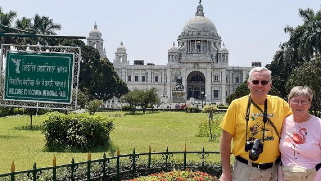 สำรวจโกลกาตา - เหมาทัวร์พร้อมอาหารกลางวัน