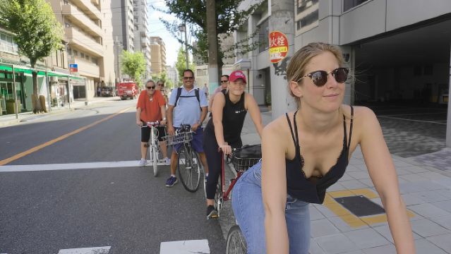 Osaka E-Bike Tour with a Local Guide