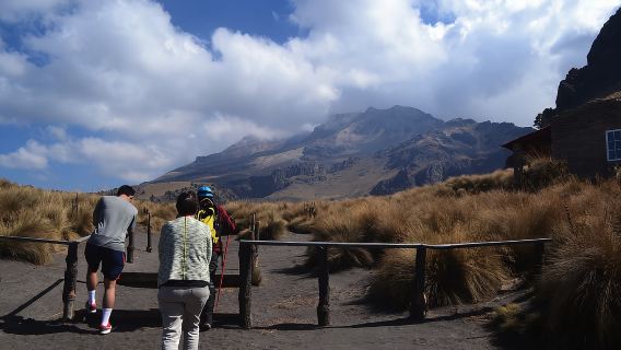 從墨西哥城出發：與登山專家同遊伊斯塔西瓦特爾火山