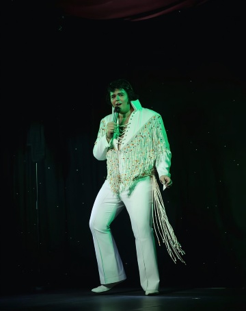 Vé xem chương trình tưởng nhớ Elvis và Johnny Cash tại Pigion Forge