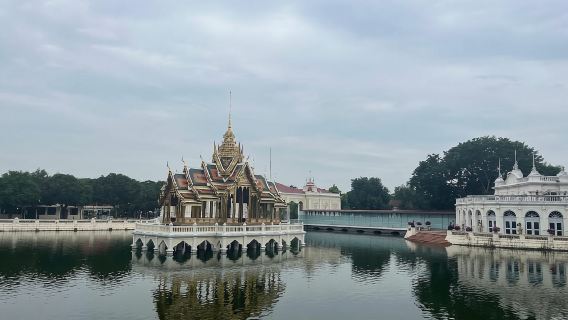 Desde Bangkok: Excursión guiada de un día al Parque Histórico de Ayutthaya