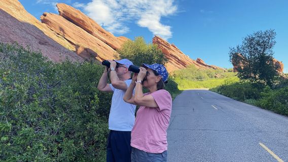 Caminata por la naturaleza de Red Rocks y baño en aguas termales desde Denver