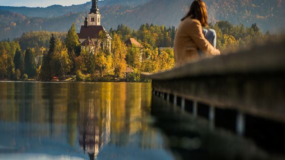 Private Full Day Tour to Lake Bled & Postojna Cave from Ljubljana