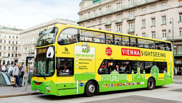 Sightseeing Vienna Hop-On Hop-Off Tour and Audioguided Walking Tour