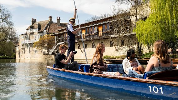 Shared | Cambridge Colleges Punting Tour