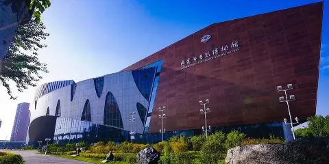 呼和浩特+內蒙古自然博物館+大召寺+五塔寺+將軍衙署一日遊