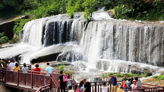 潮州汕頭週邊週末遊+青嵐怪臼谷國家地質公園+湯溪水庫鳳凰天池