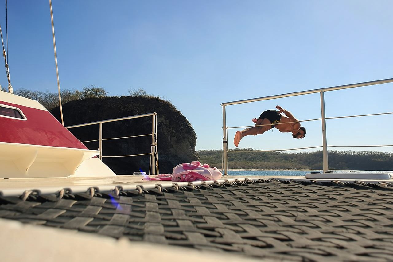 Private Catamaran Tour on Marlin del Rey