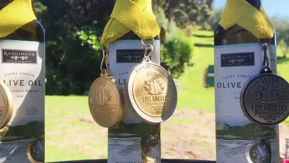 นิวซีแลนด์ โอ๊คแลนด์ ทัวร์ชิมอาหารและไวน์ที่เกาะ Waiheke 61910