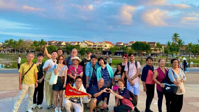 ทัวร์กลุ่มประจำวันชมพระอาทิตย์ตกที่ภูเขาหินอ่อน - เมืองเก่าฮอยอัน