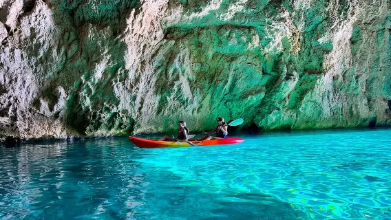 Cova dels Orguens: Cave Exploring Kayak & Snorkel Tour in Javea