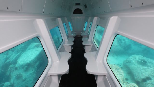 Lawatan Semi Kapal Selam di Taman Marin Saint Anne