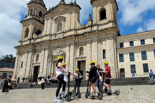 波哥大電動滑板車之旅