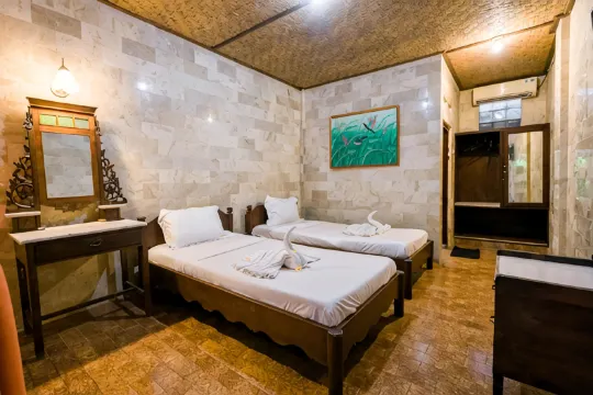 Urbanview Hotel Ananda Beach Sanur