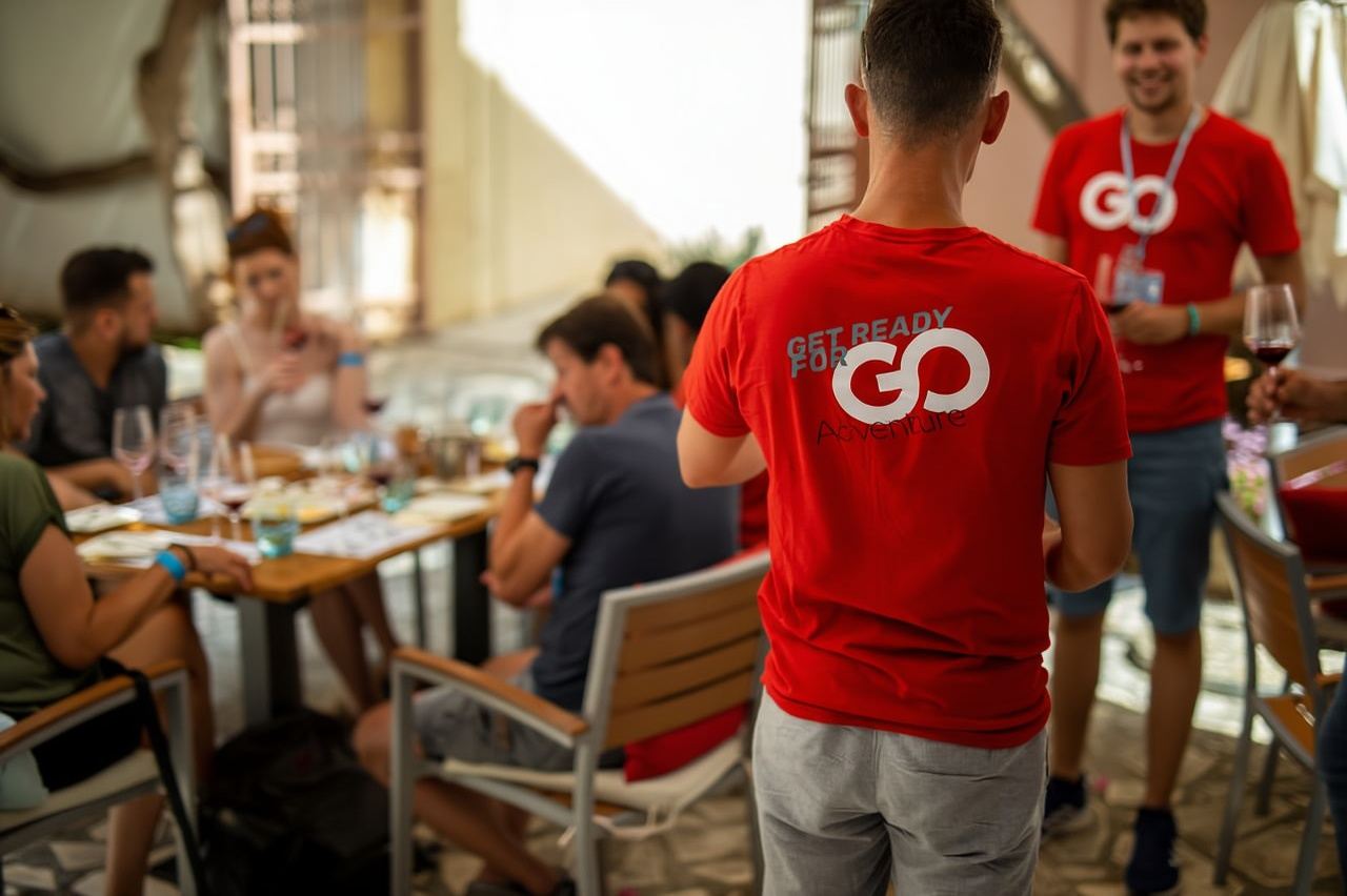 Da Spalato: tour giornaliero alle cascate di Krka e degustazione di vini