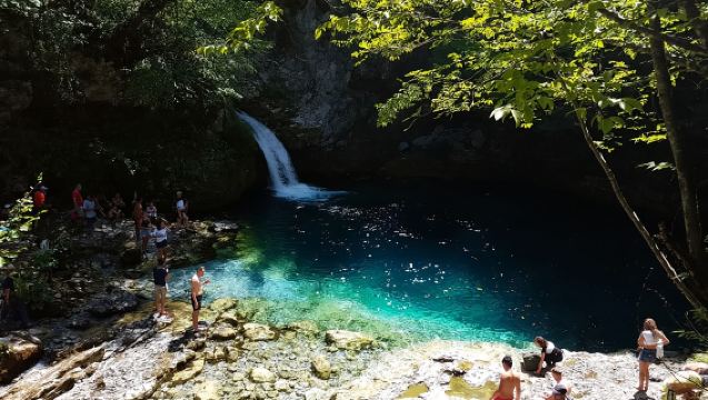 ทัวร์นำเที่ยวอุทยานแห่งชาติเธธแบบวันเดียวจากชโคเดอร์