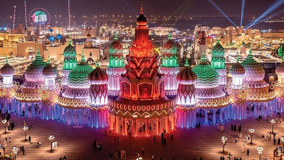 Dubai 5-in-1 City Tour: Burj Khalifa, Dubai Aquarium, Dubai Frame, Miracle Garden & Global Village