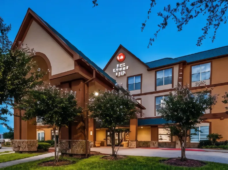 Best Western Plus Hobby Airport Inn  Suites