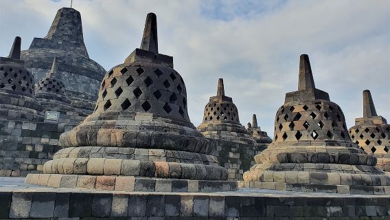 From Yogyakarta to Borobudur Halfday Private Tour