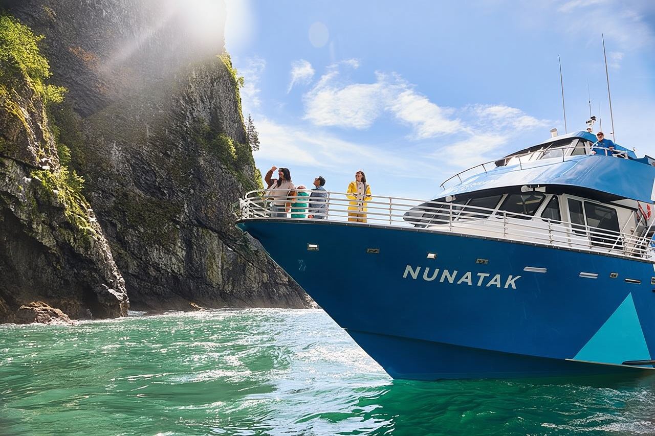 Kenai Fjords National Park Glacier & Wildlife Tour from Seward