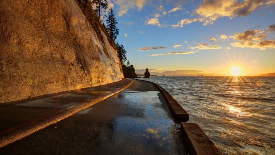 ทัวร์วันเดียว/ทัวร์หลายวัน สะพานแขวนแวนคูเวอร์ + สวนสแตนลีย์ + สะพานไลออนส์เกต + ทะเลสาบแกรน พร้อมบริการภาษาจีนและภาษาอังกฤษ