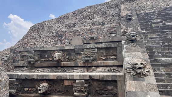 Tour 100% privado a las Pirámides de Teotihuacán desde la Ciudad de México
