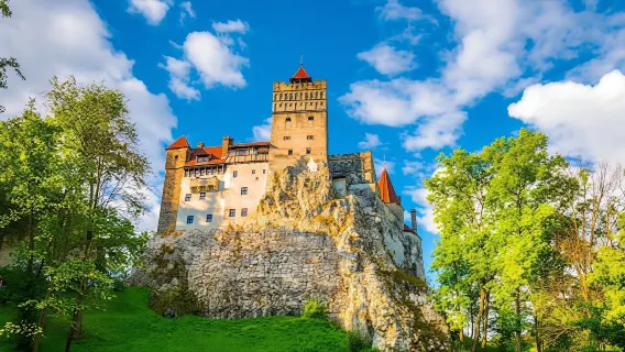Excursión de un día a los castillos de Drácula y Peleș desde Bucarest
