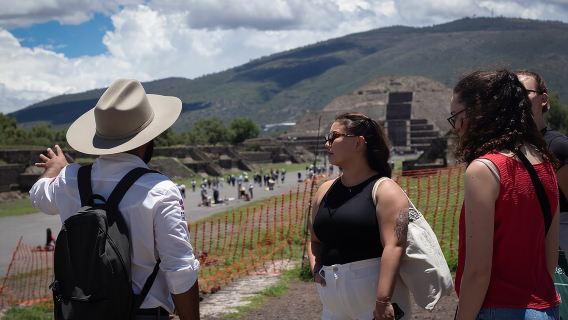 San Juan Teotihuacan de AristaTours