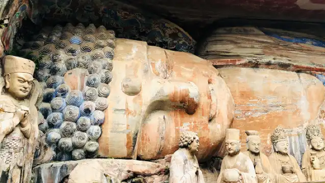 【九點出發|自營8人團】全景大足石刻一日遊|三場大咖導遊精講